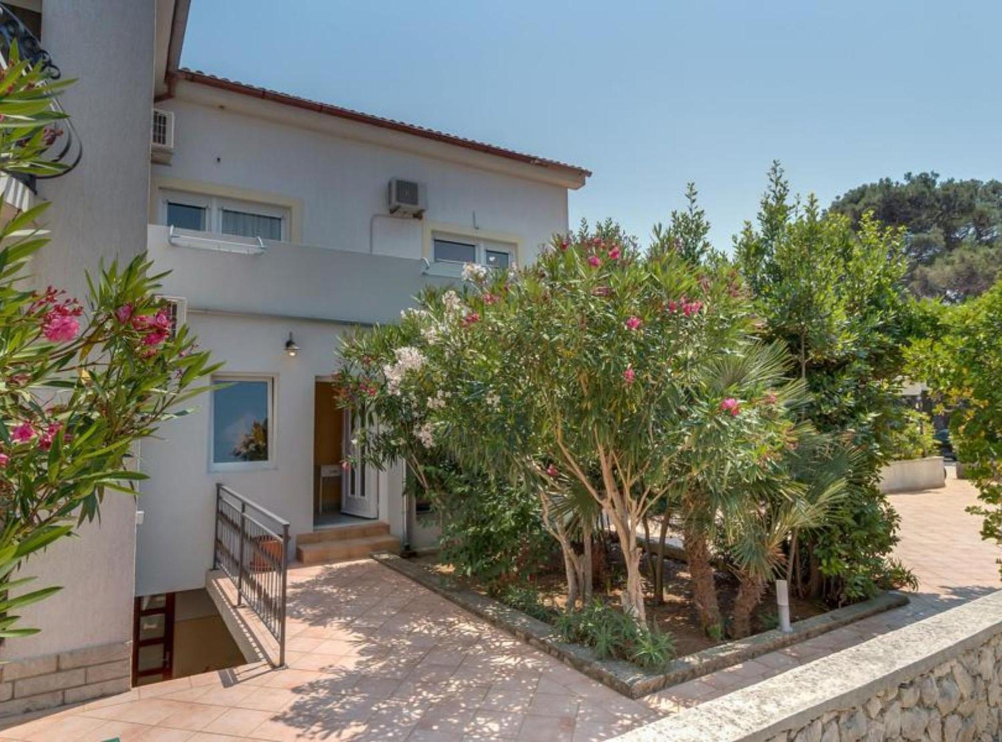 Pansion Belvedere Mali Lošinj Eksteriør billede
