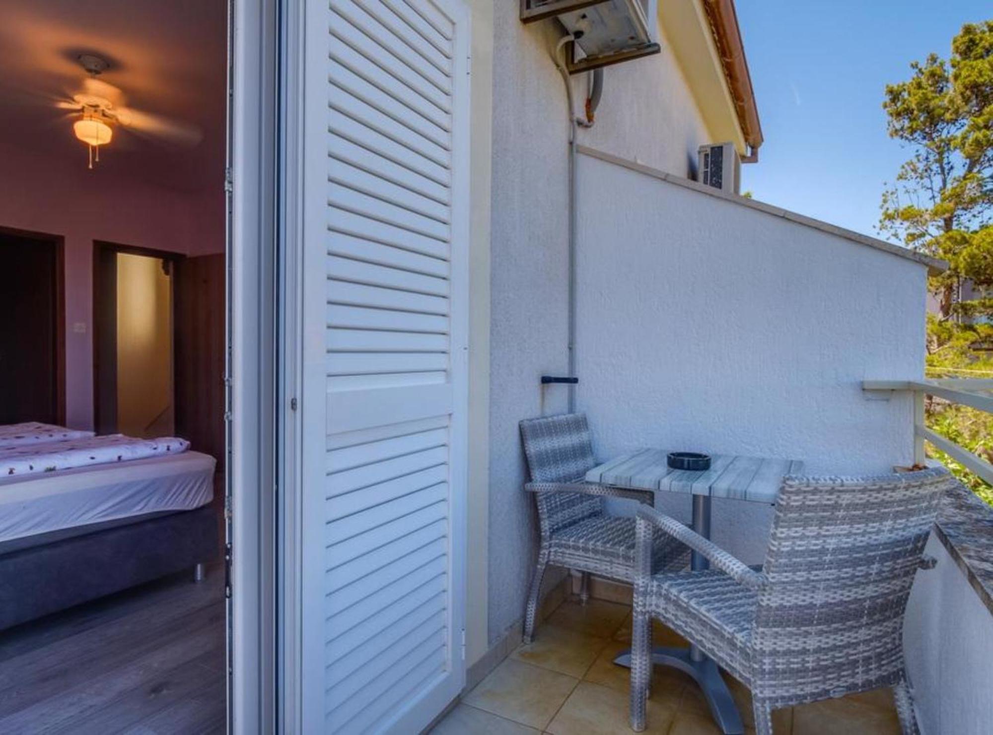 Pansion Belvedere Mali Lošinj Eksteriør billede
