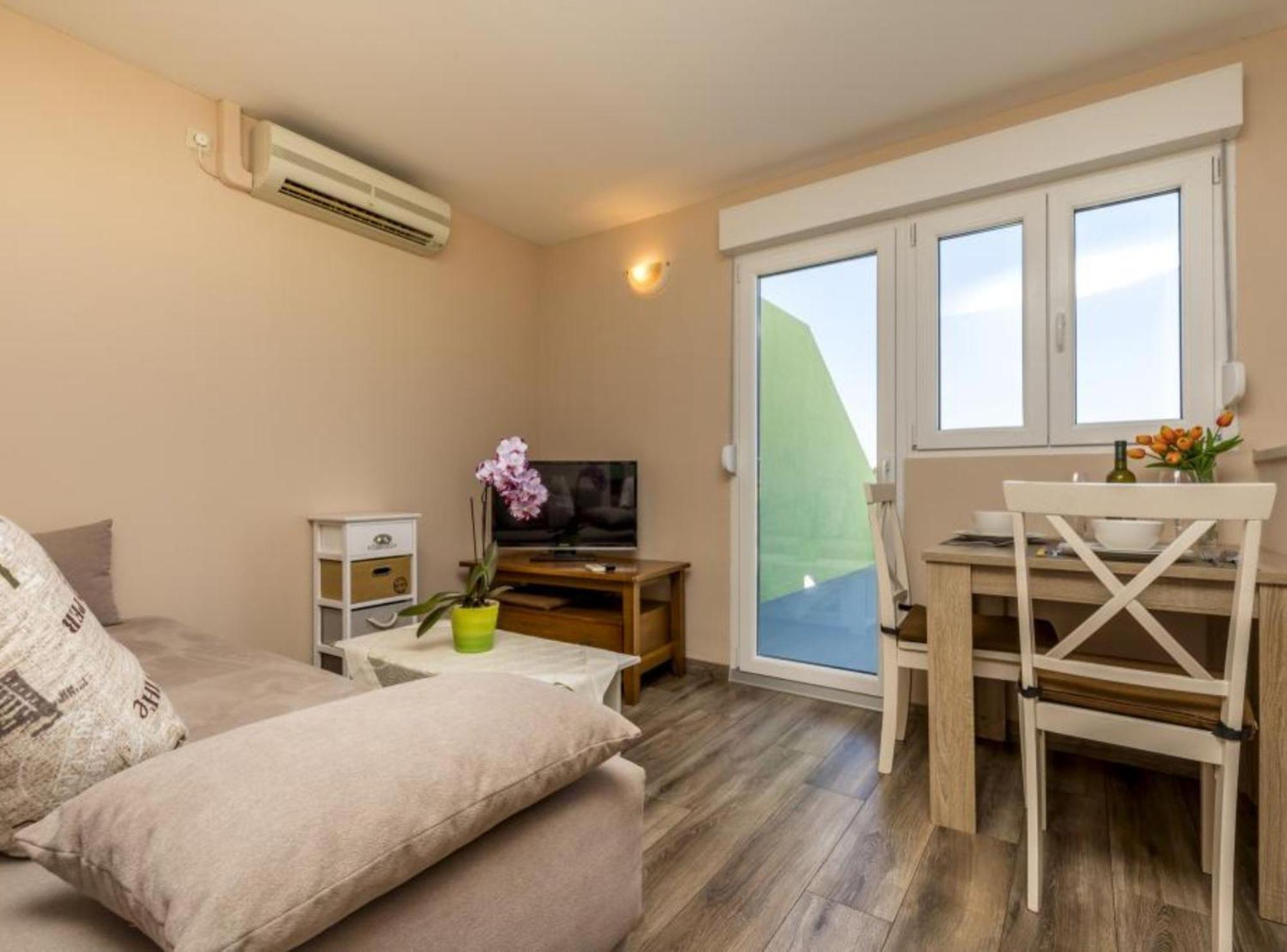 Pansion Belvedere Mali Lošinj Eksteriør billede